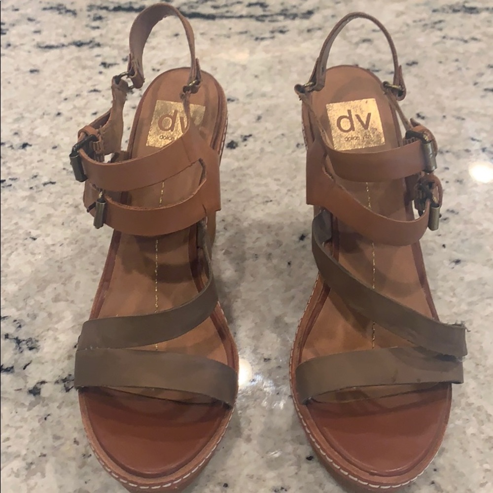 Super cute wedge sandals